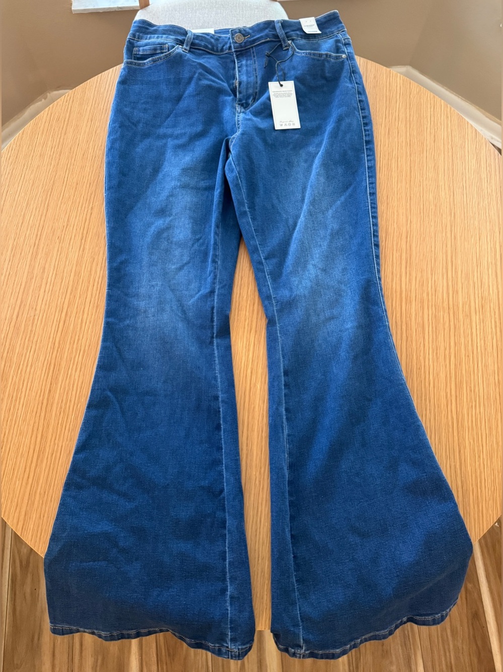 High-Rise Blue Flare Jeans - Flying Banana